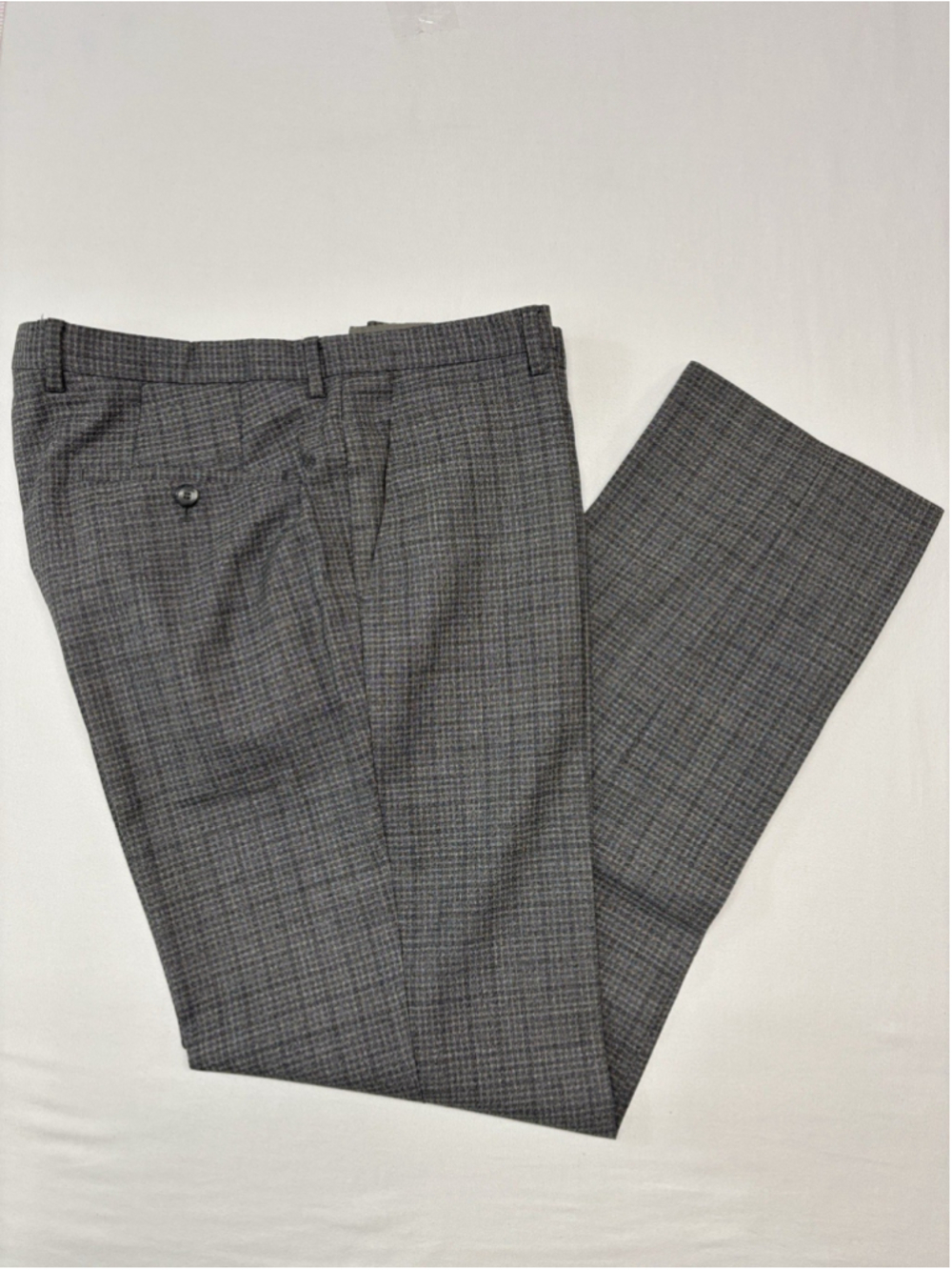 Hugo Boss Mens Dress Pants regular size 32 plaid strip pattern 27" inseam